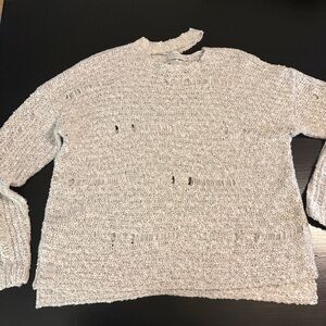 Lush clothing‎ distressed Cozy Gray Women's Sweater